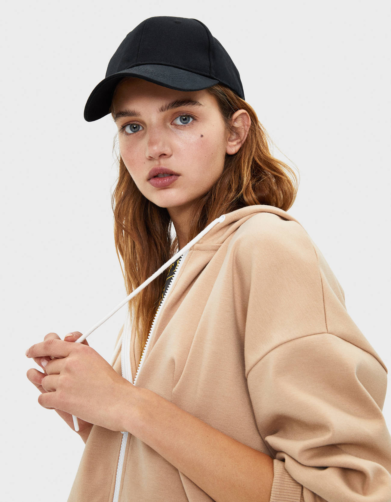 Bershka Kapüşonlu ceket 10 Bershka Kapüşonlu ceket 11