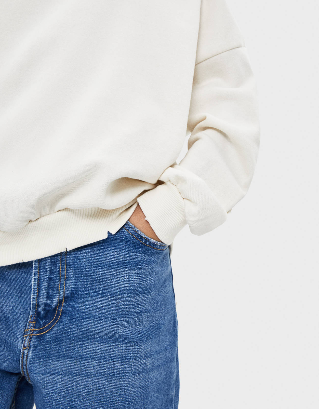 Bershka Oversize sweatshirt 2 Bershka Oversize sweatshirt 3