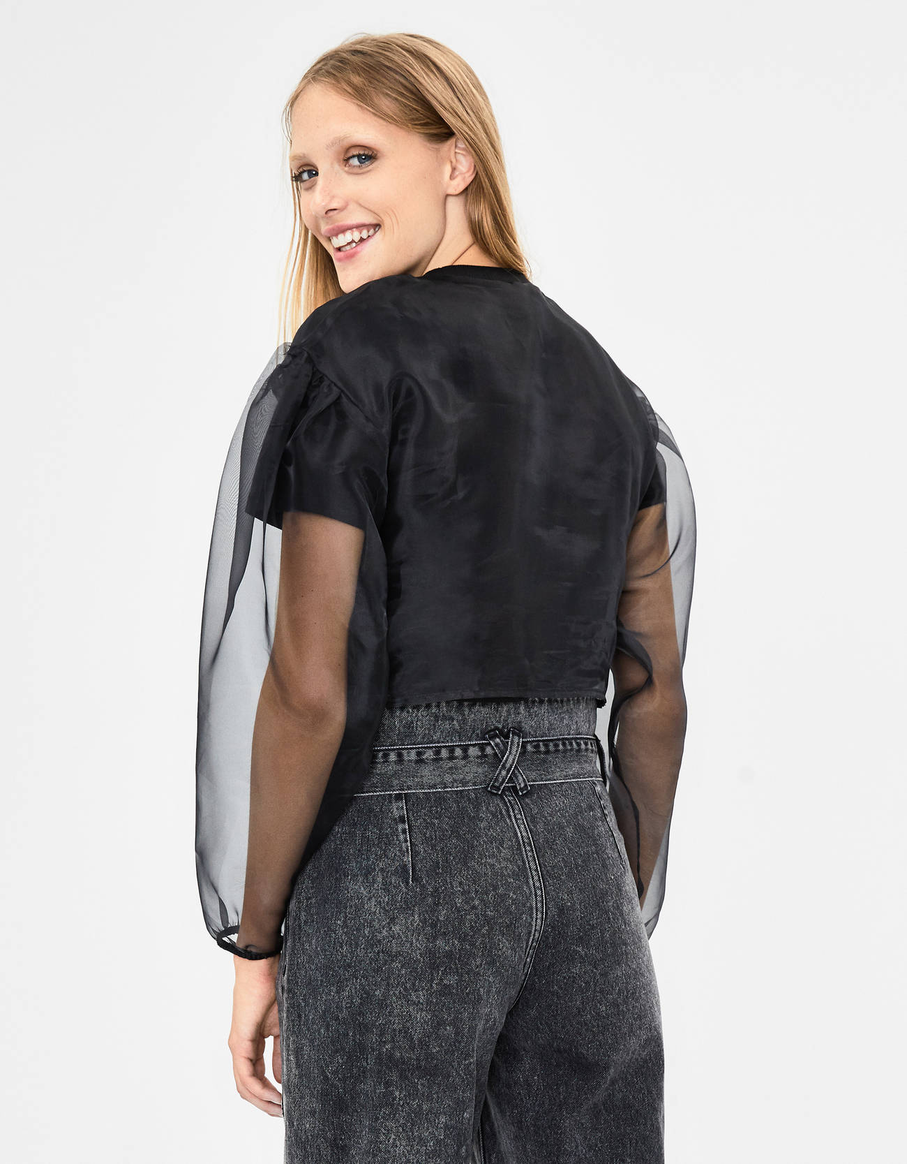 Bershka Organze balon kollu kazak 0 Bershka Organze balon kollu kazak 1