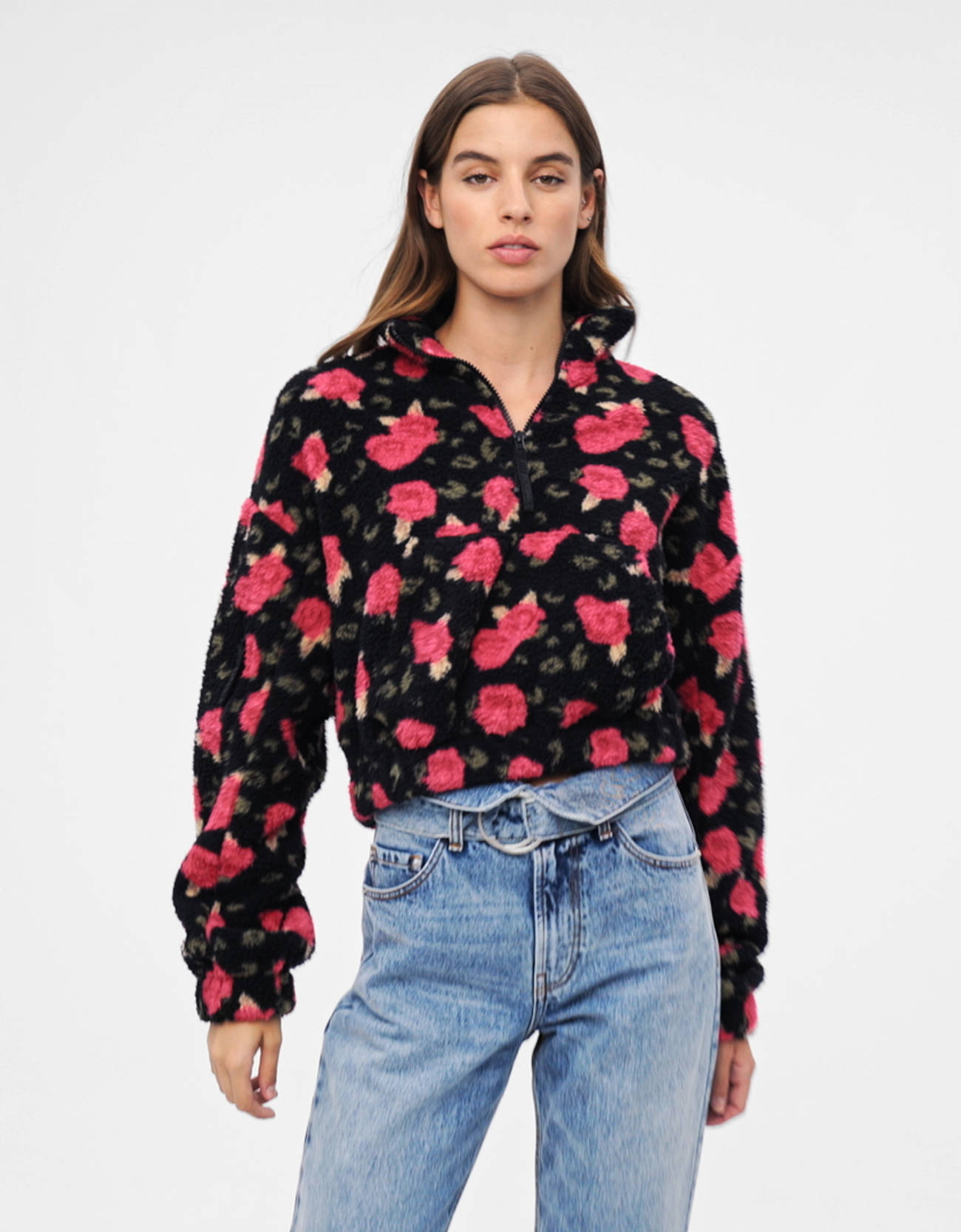 Pullover aus Lammfellimitat mit Blumenprint