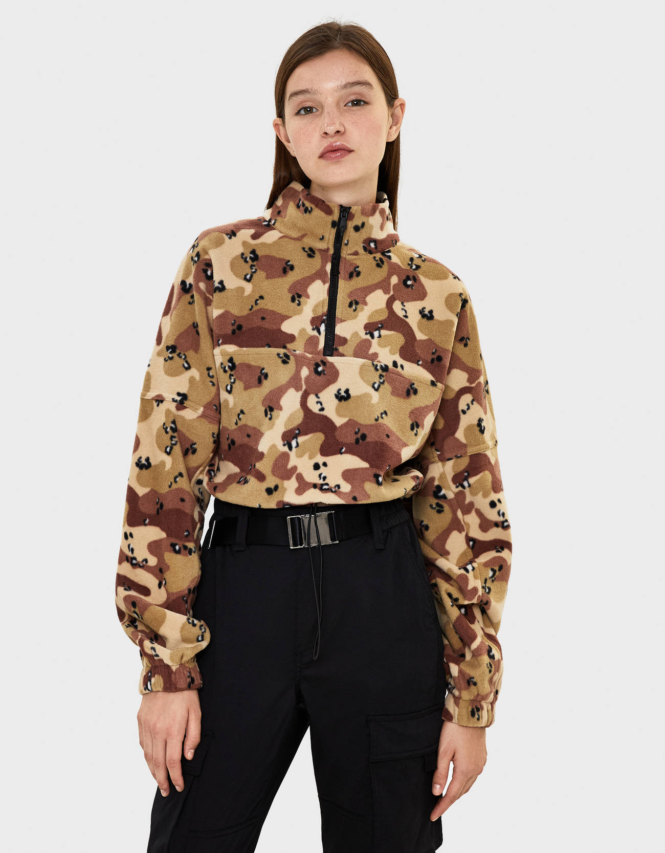 Fleece-Sweatshirt mit Camouflageprint