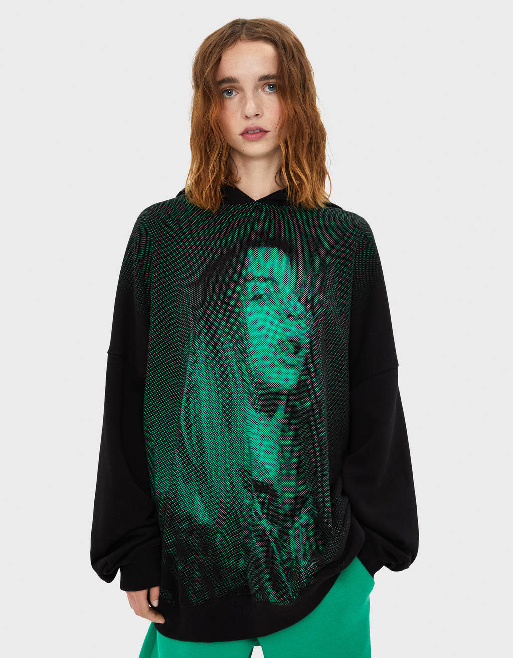 sweat à capuche billie eilish x bershka