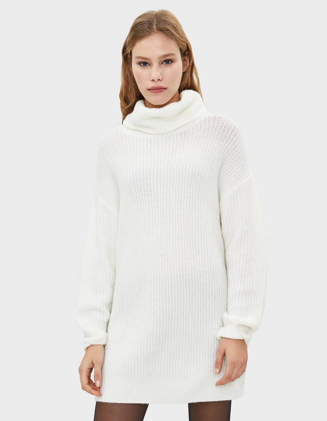 oversized cream turtleneck sweater