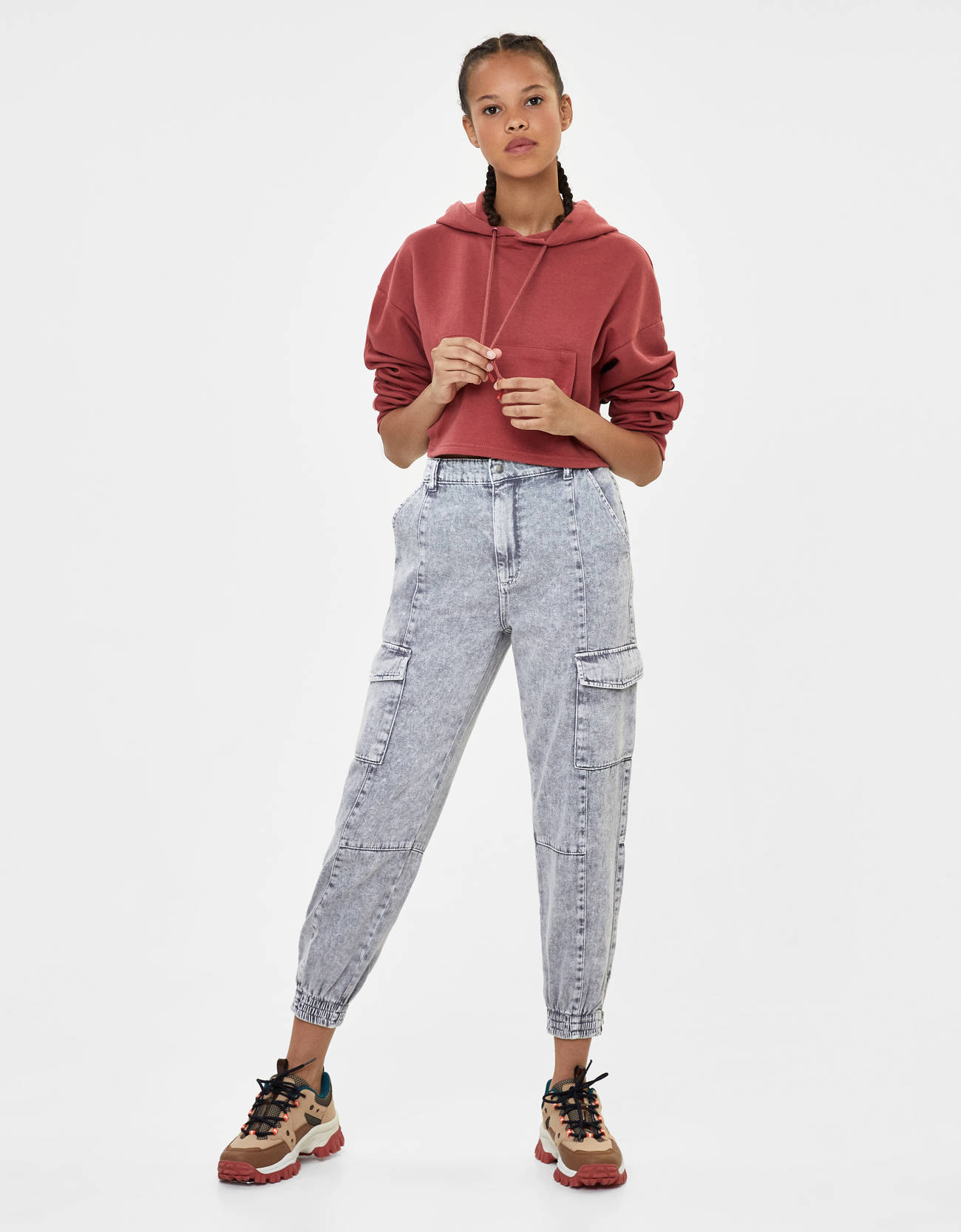Bershka Kapüşonlu sweatshirt 4 Bershka Kapüşonlu sweatshirt 5