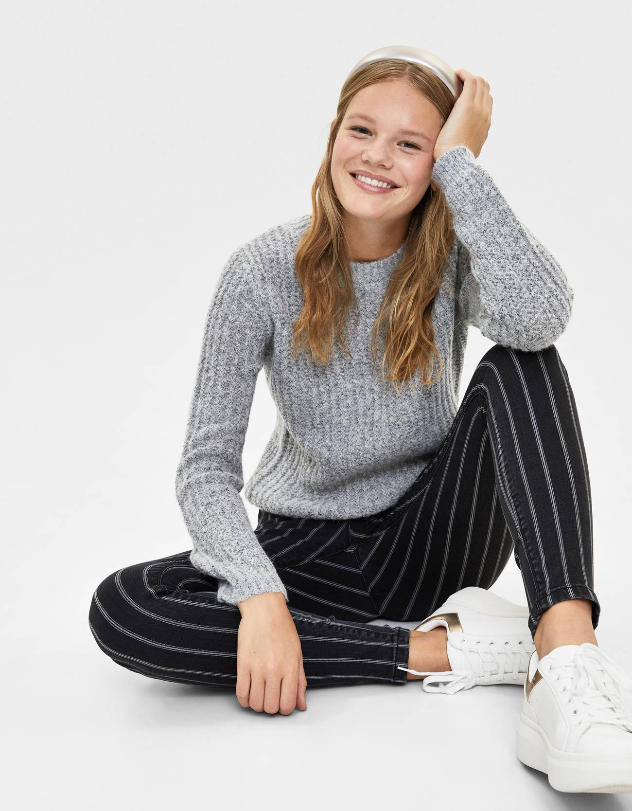 Bershka Fitilli kırçıllı kazak 10 Bershka Fitilli kırçıllı kazak 11