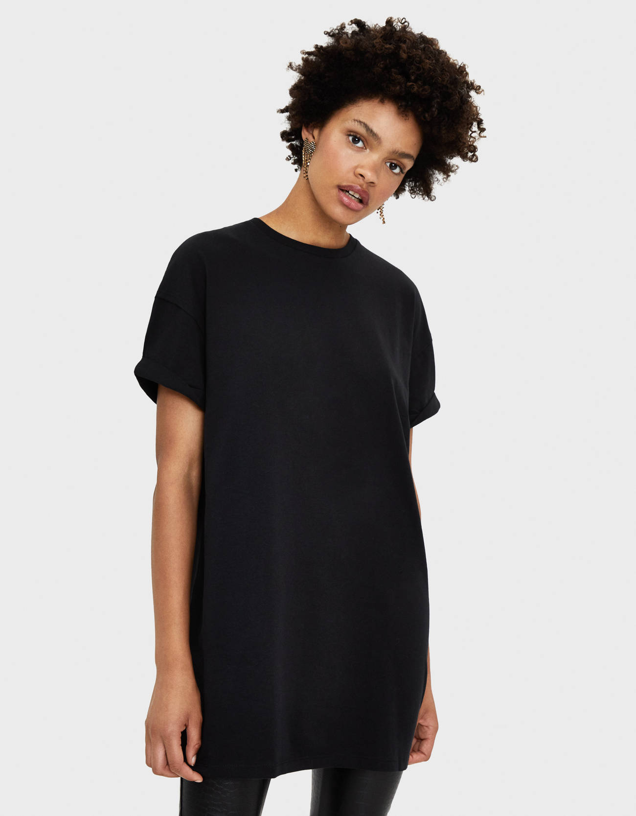 Bershka Kısa kollu uzun t-shirt 4 Bershka Kısa kollu uzun t-shirt 5