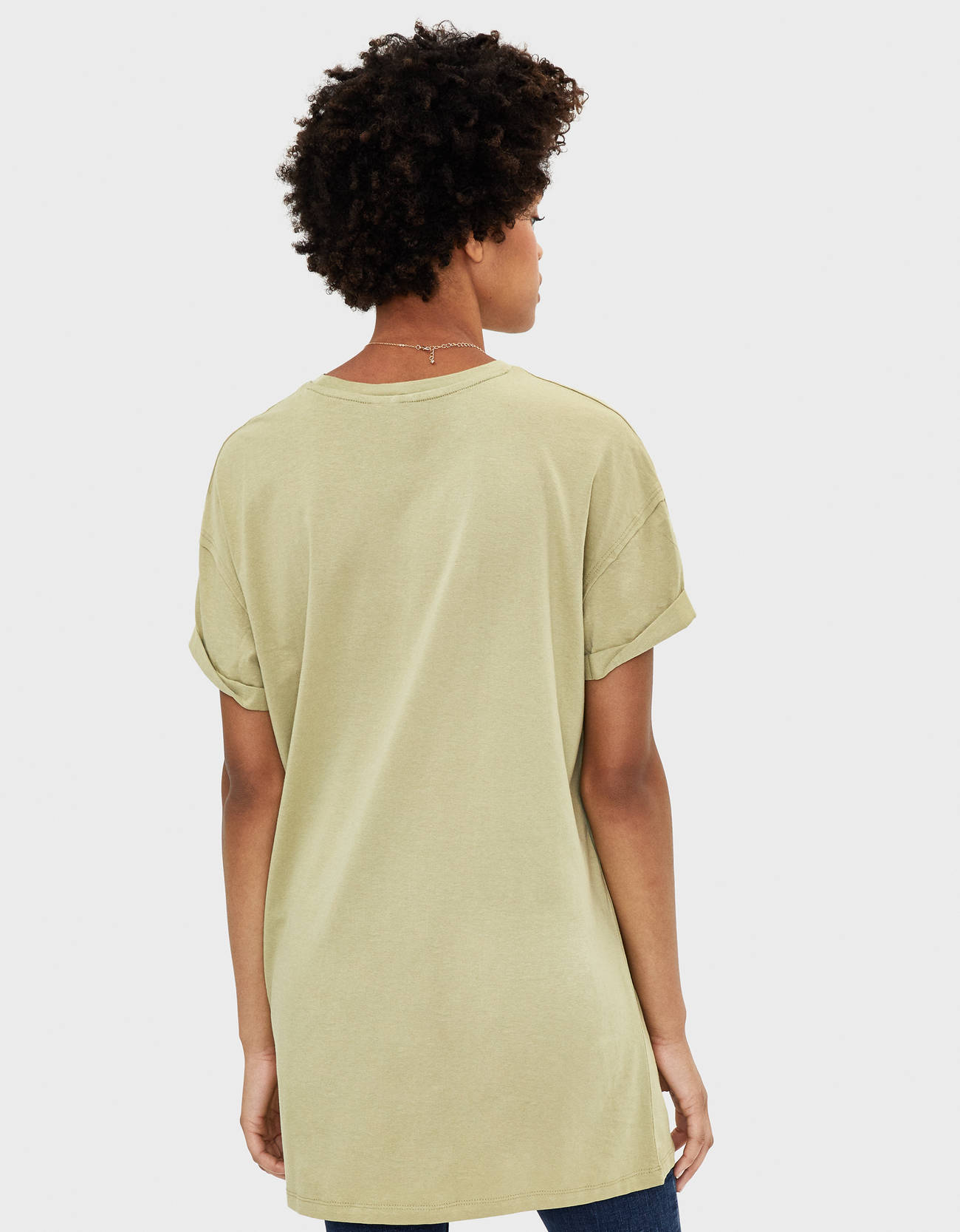 Bershka Kısa kollu uzun t-shirt 0 Bershka Kısa kollu uzun t-shirt 1