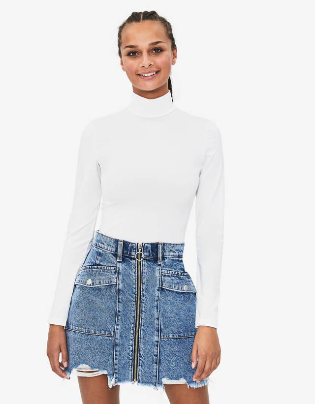 The8e58 Oloswmes Formes Syllogh Gynaika Bershka Greece