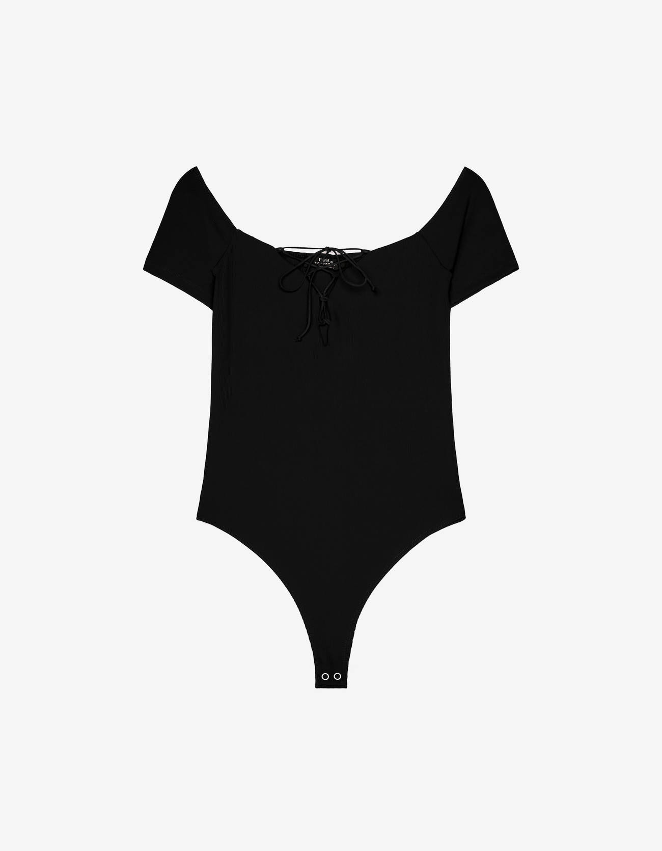 Bershka Bağlamalı body 4 Bershka Bağlamalı body 5