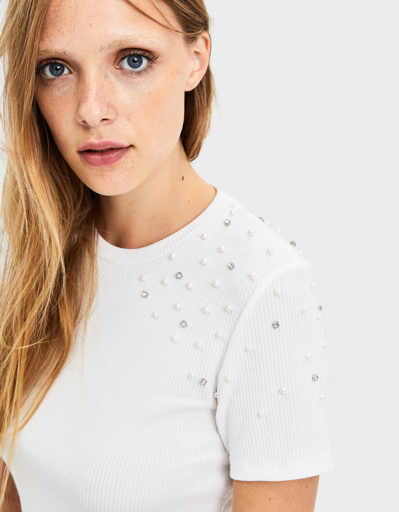 Bershka İncili tişört 10 Bershka İncili tişört 11