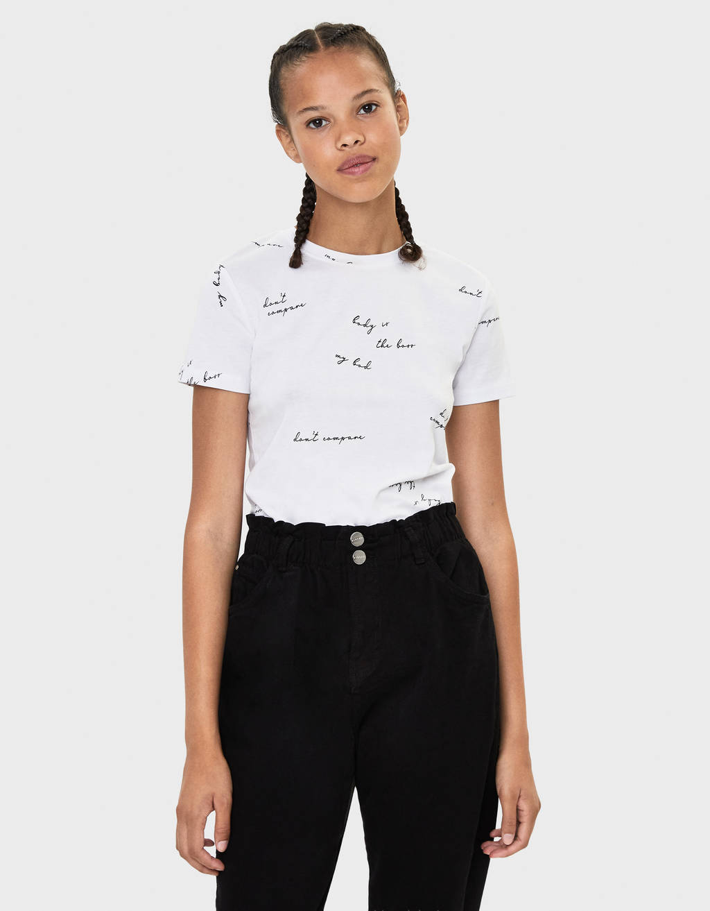 Camiseta con cuello redondo - null - Bershka Costa Rica