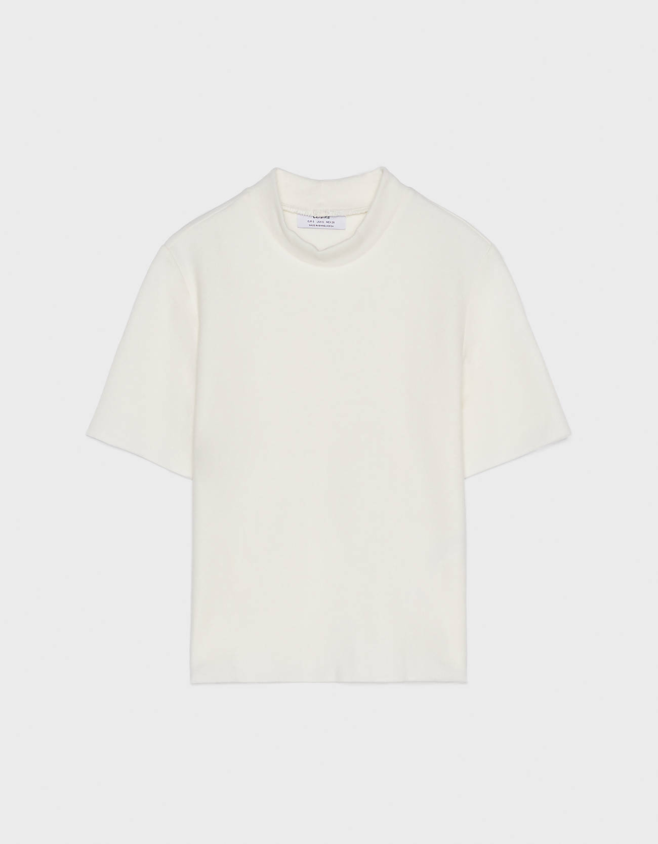 Bershka Dik yaka t-shirt 6 Bershka Dik yaka t-shirt 7