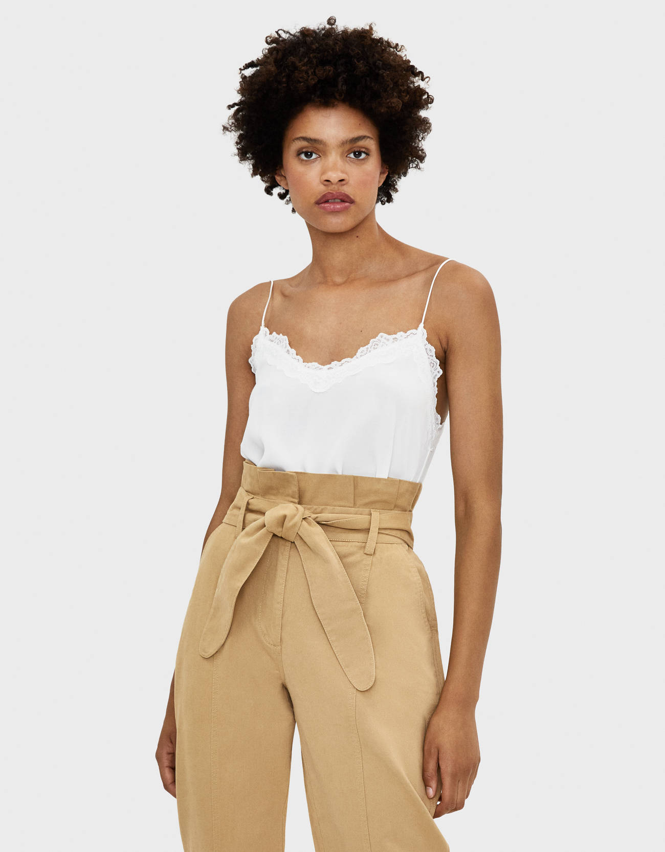 Bershka Dantel şeritli top 4 Bershka Dantel şeritli top 5