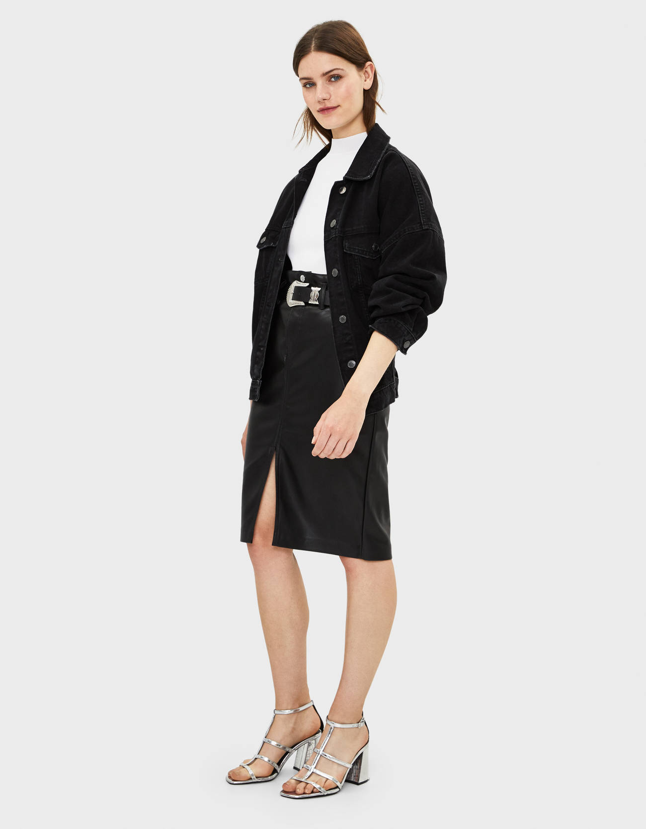 Bershka Dik yaka top 6 Bershka Dik yaka top 7