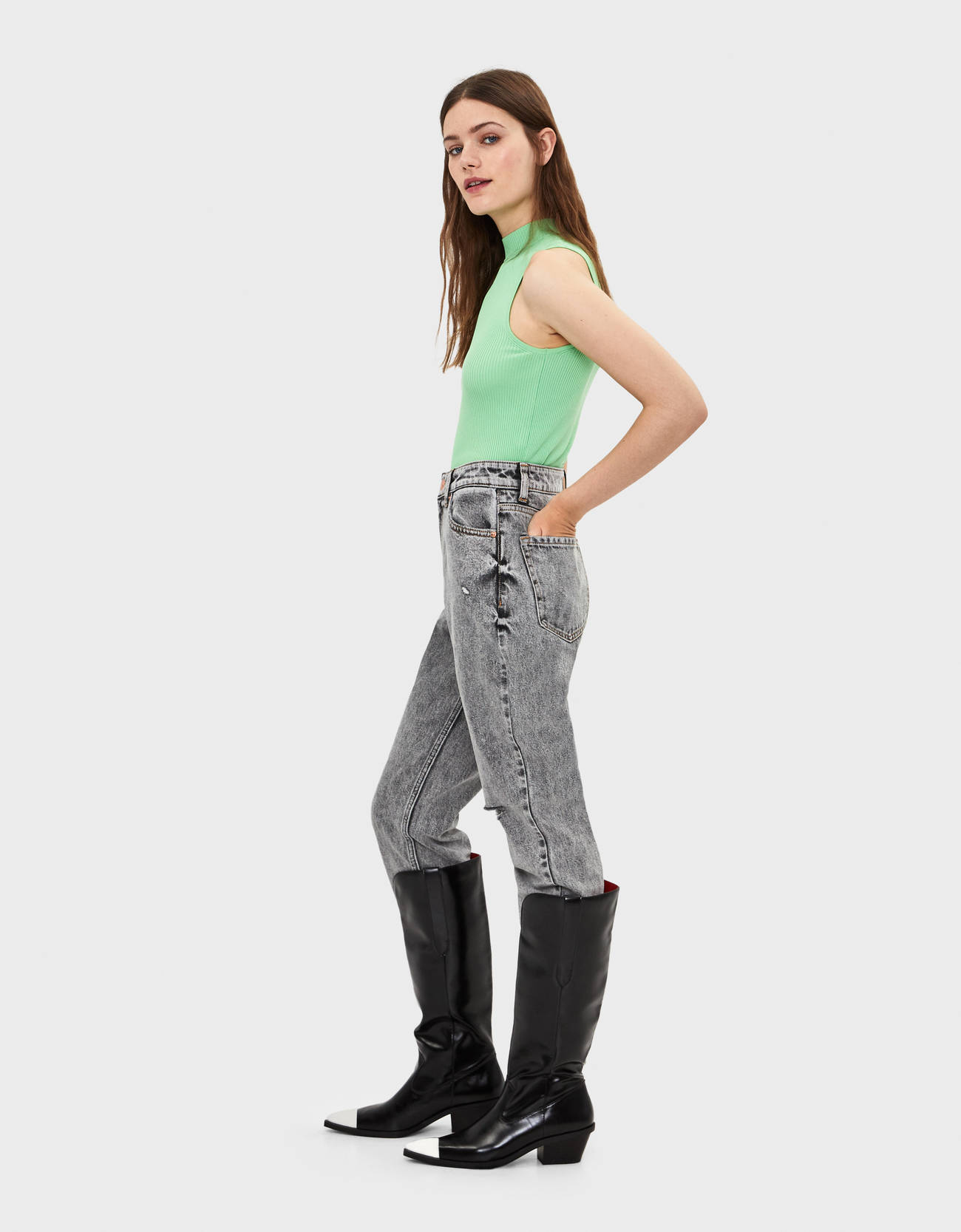 Bershka Dik yaka top 2 Bershka Dik yaka top 3