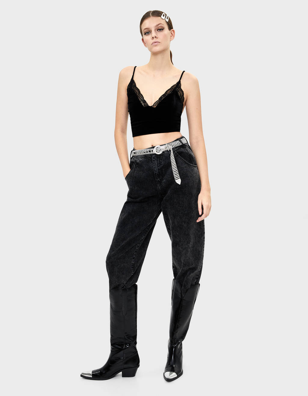 bralette negro bershka