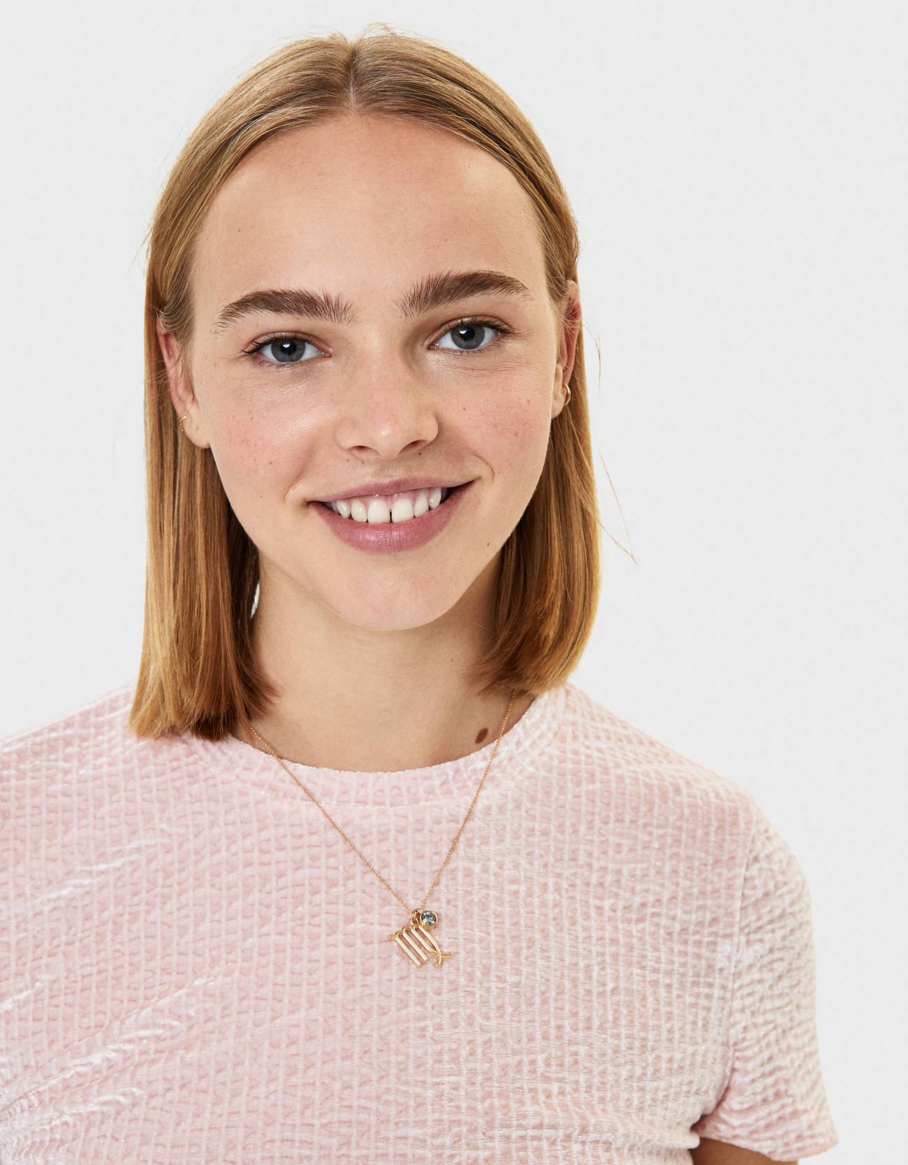 bershka star sign necklace