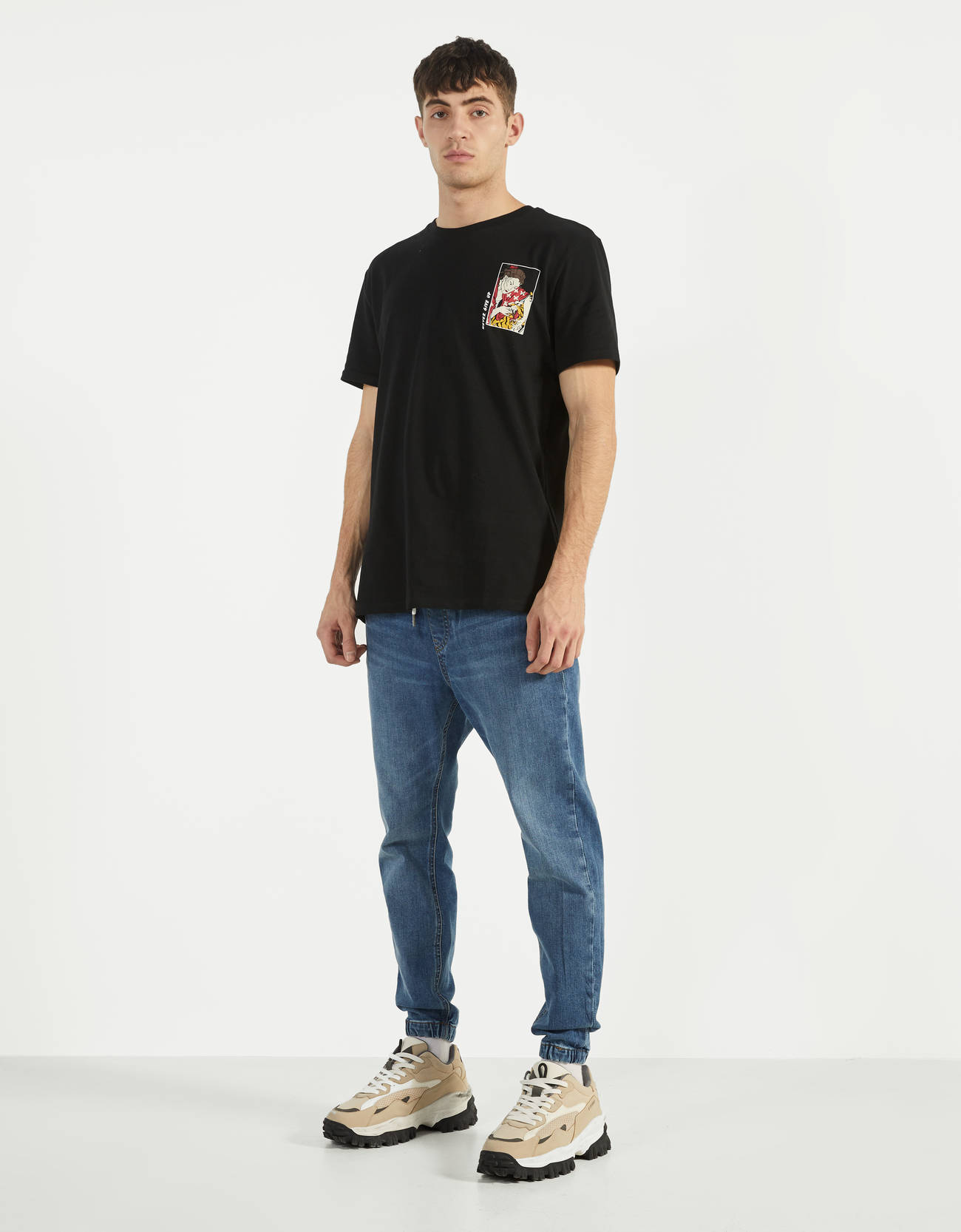 Bershka Baskılı t-shirt 4 Bershka Baskılı t-shirt 5