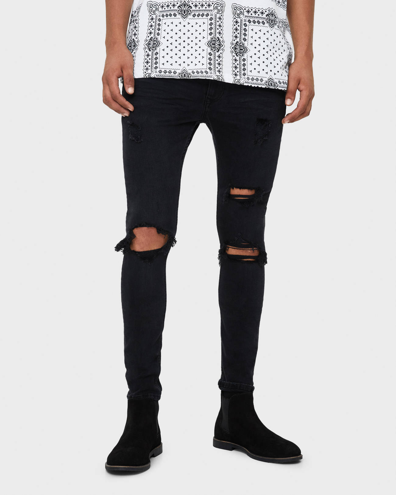Bershka Distressed detaylı super skinny fit jean 4 Bershka Distressed detaylı super skinny fit jean 5