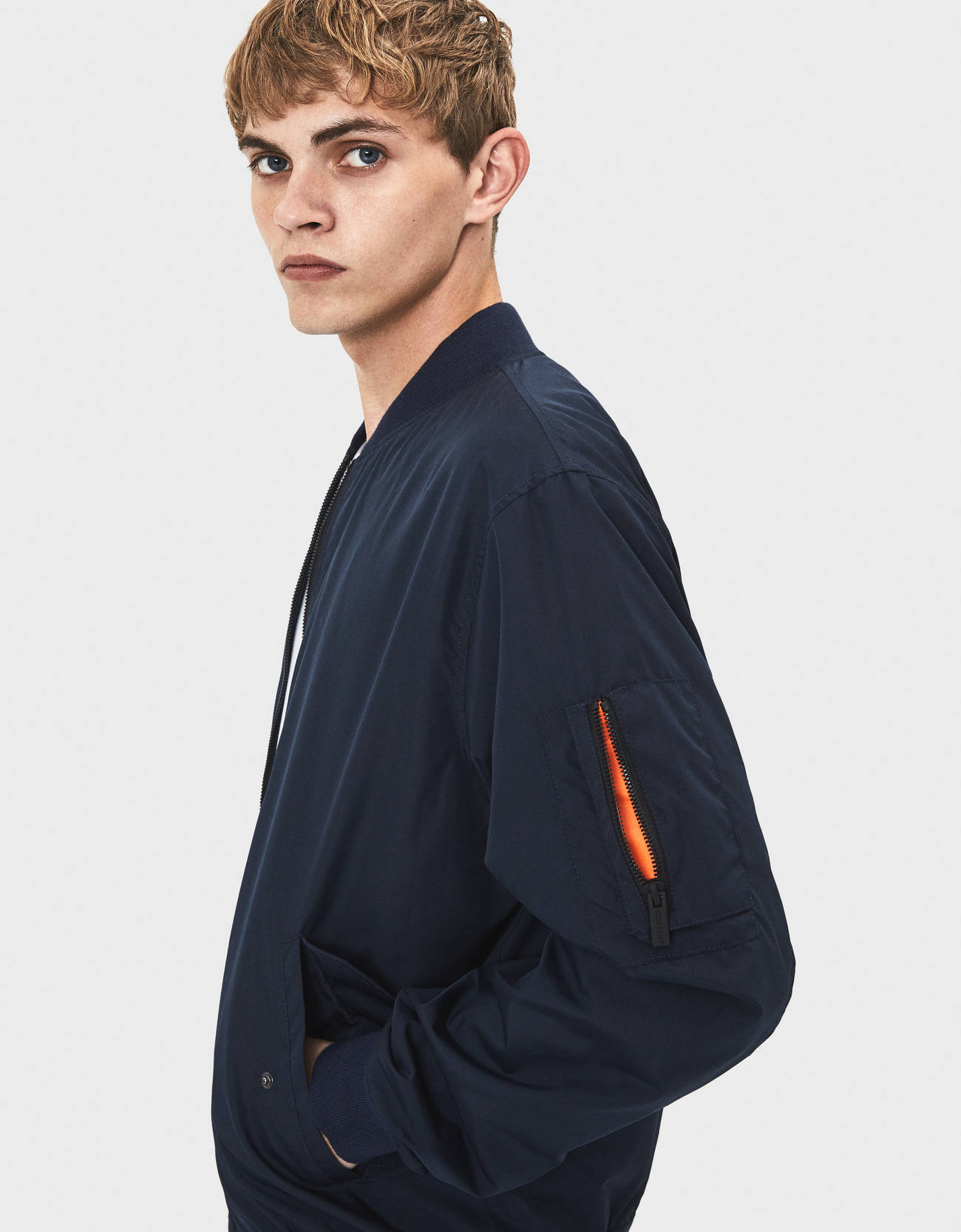 Bershka Bomber ceket 6 Bershka Bomber ceket 7