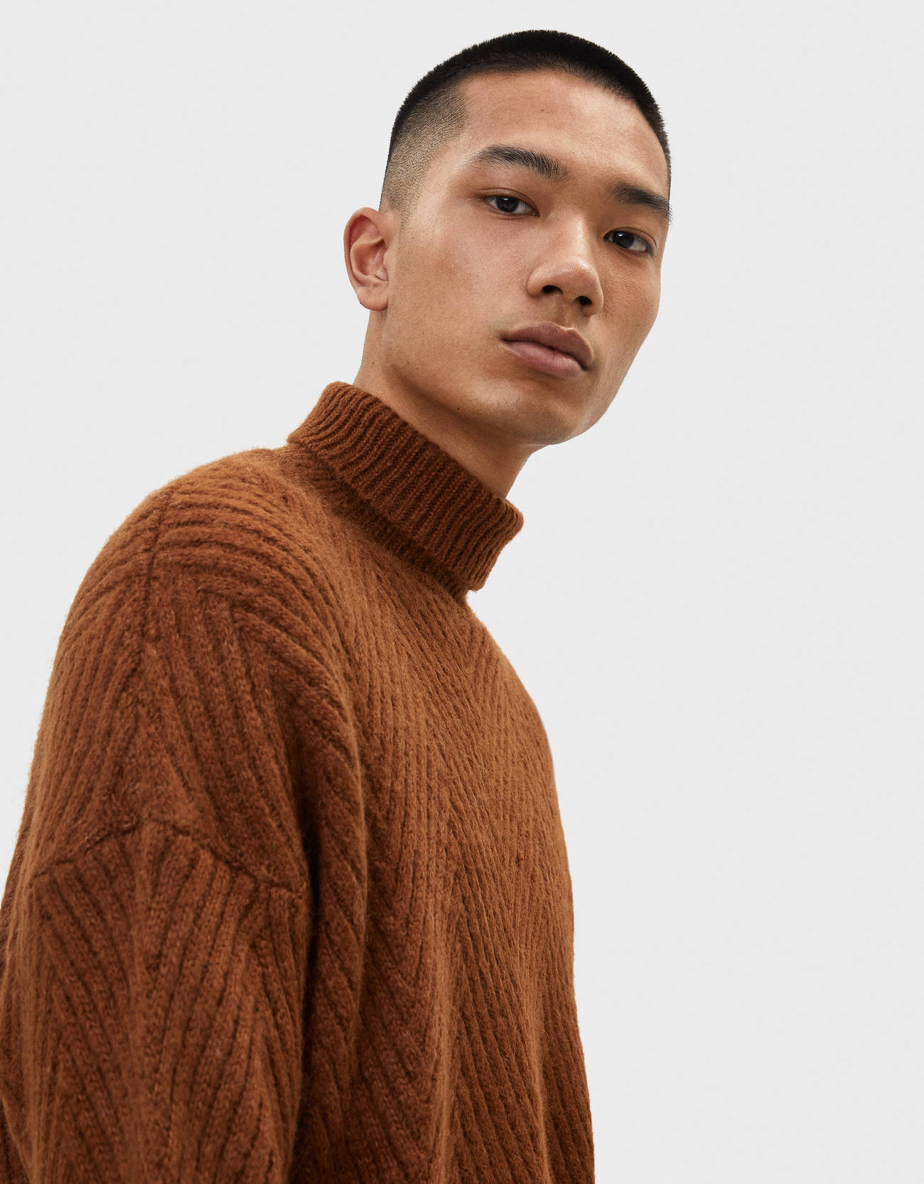 Bershka Dik yaka listing düğümlü kazak 8 Bershka Dik yaka listing düğümlü kazak 9