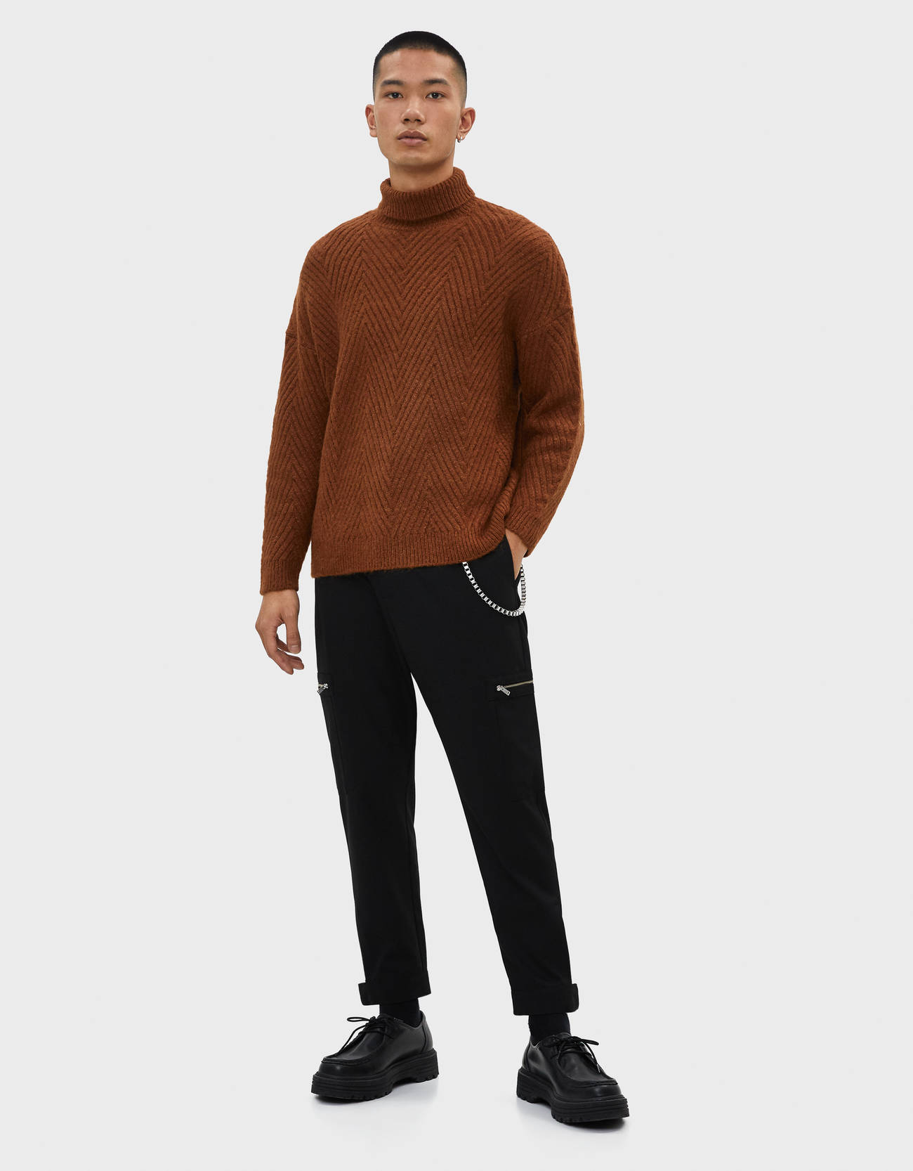 Bershka Dik yaka listing düğümlü kazak 6 Bershka Dik yaka listing düğümlü kazak 7