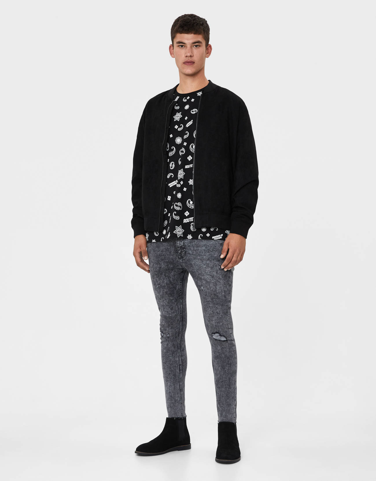 Bershka Şal desenli t-shirt 4 Bershka Şal desenli t-shirt 5
