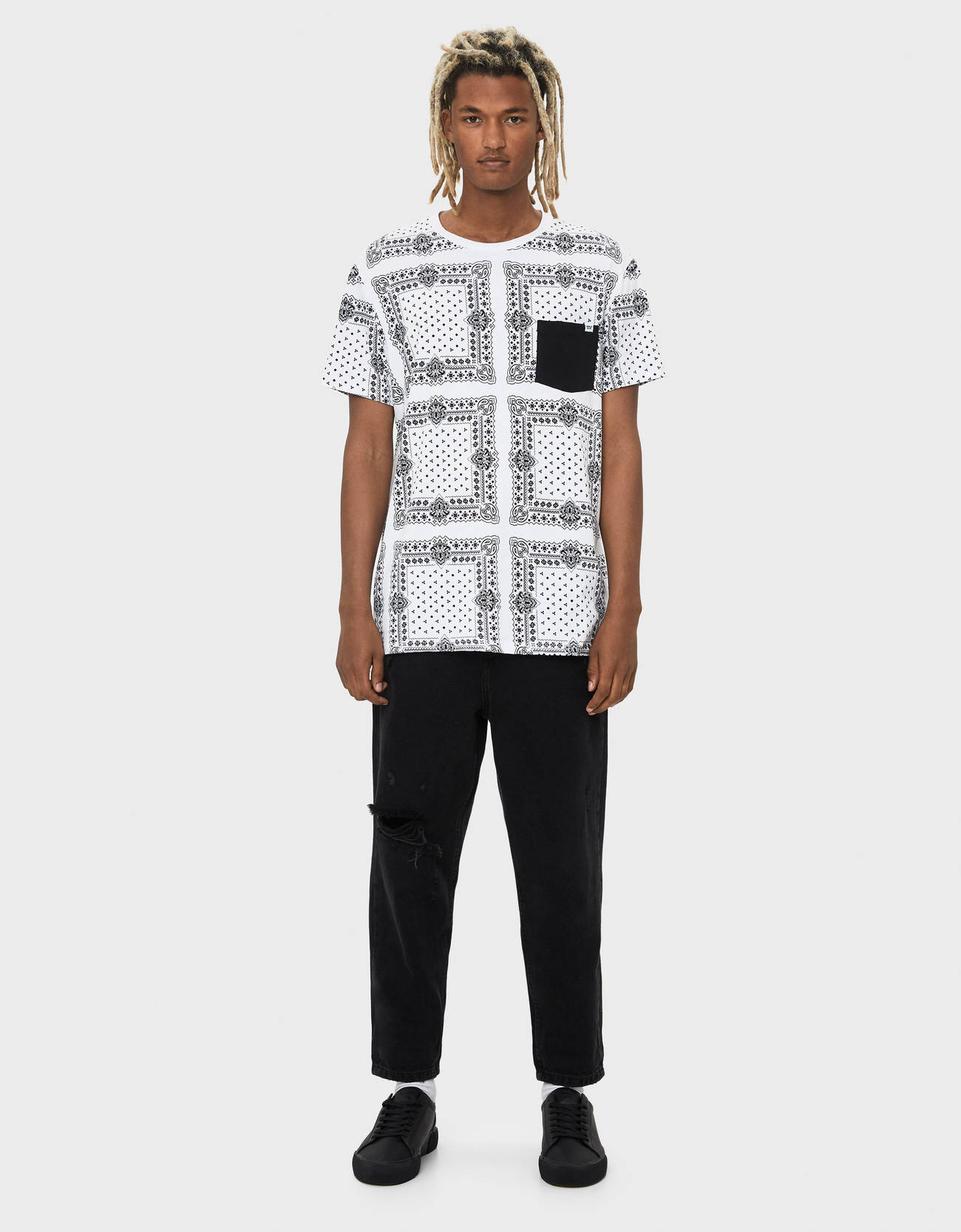 Bershka Şal desenli t-shirt 4 Bershka Şal desenli t-shirt 5