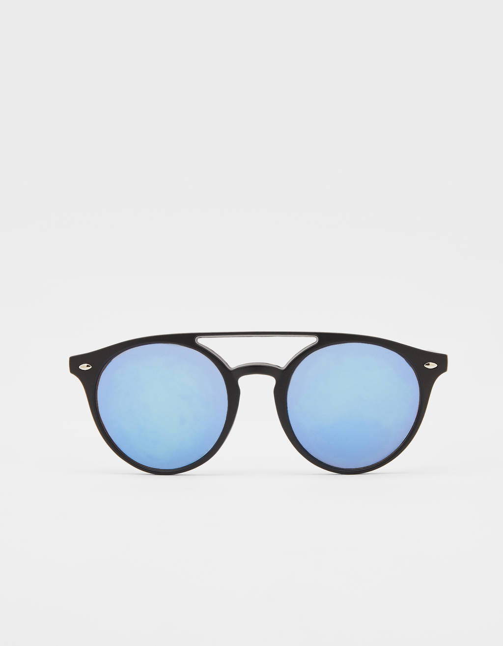 gafas de sol bershka