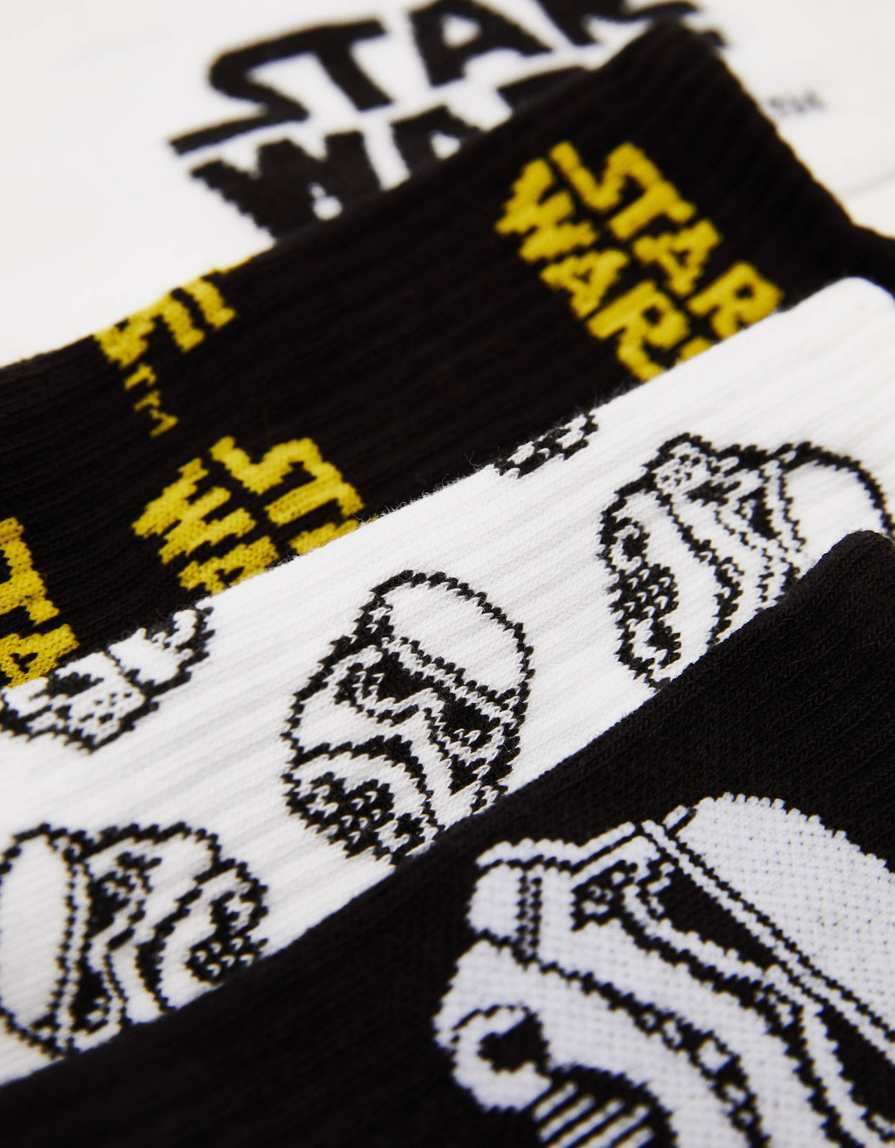 Bershka Star Wars çorap paketi 2 Bershka Star Wars çorap paketi 3
