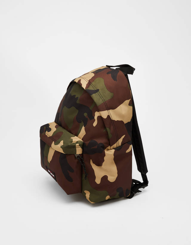 bershka eastpak