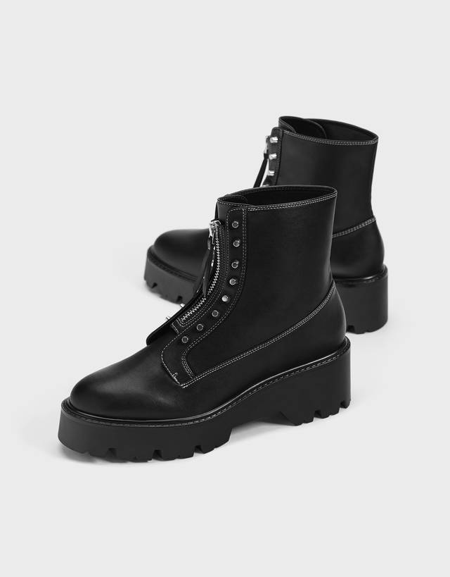 Black platform boots with zip detail clearance