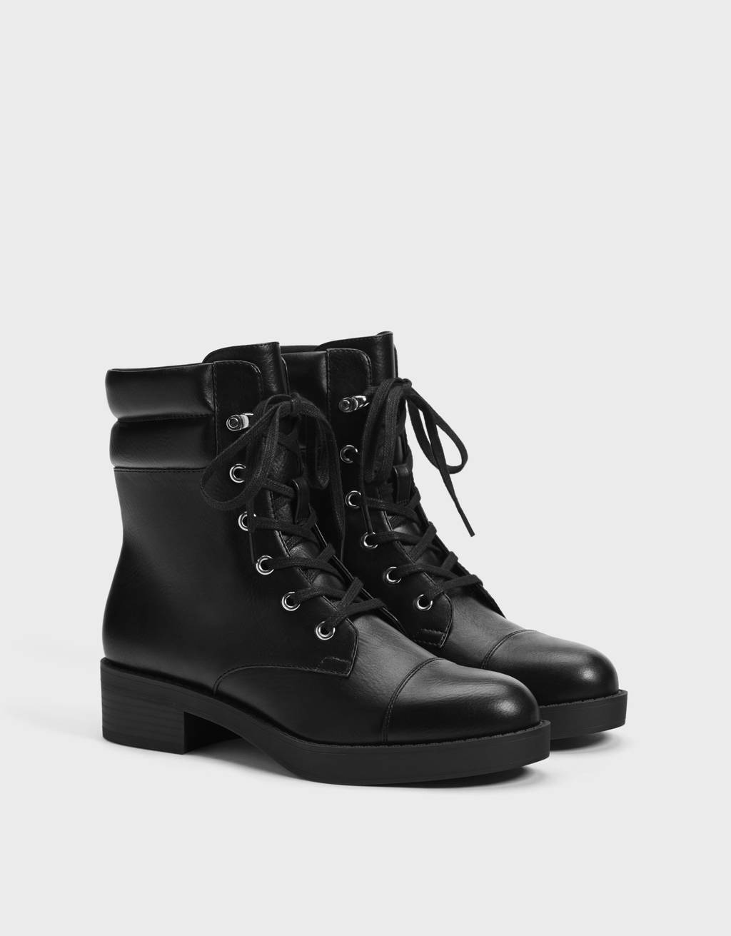 bottines blanches bershka