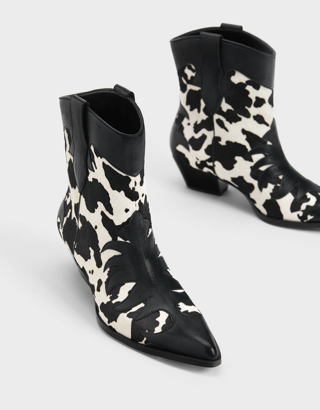 bershka beige boots