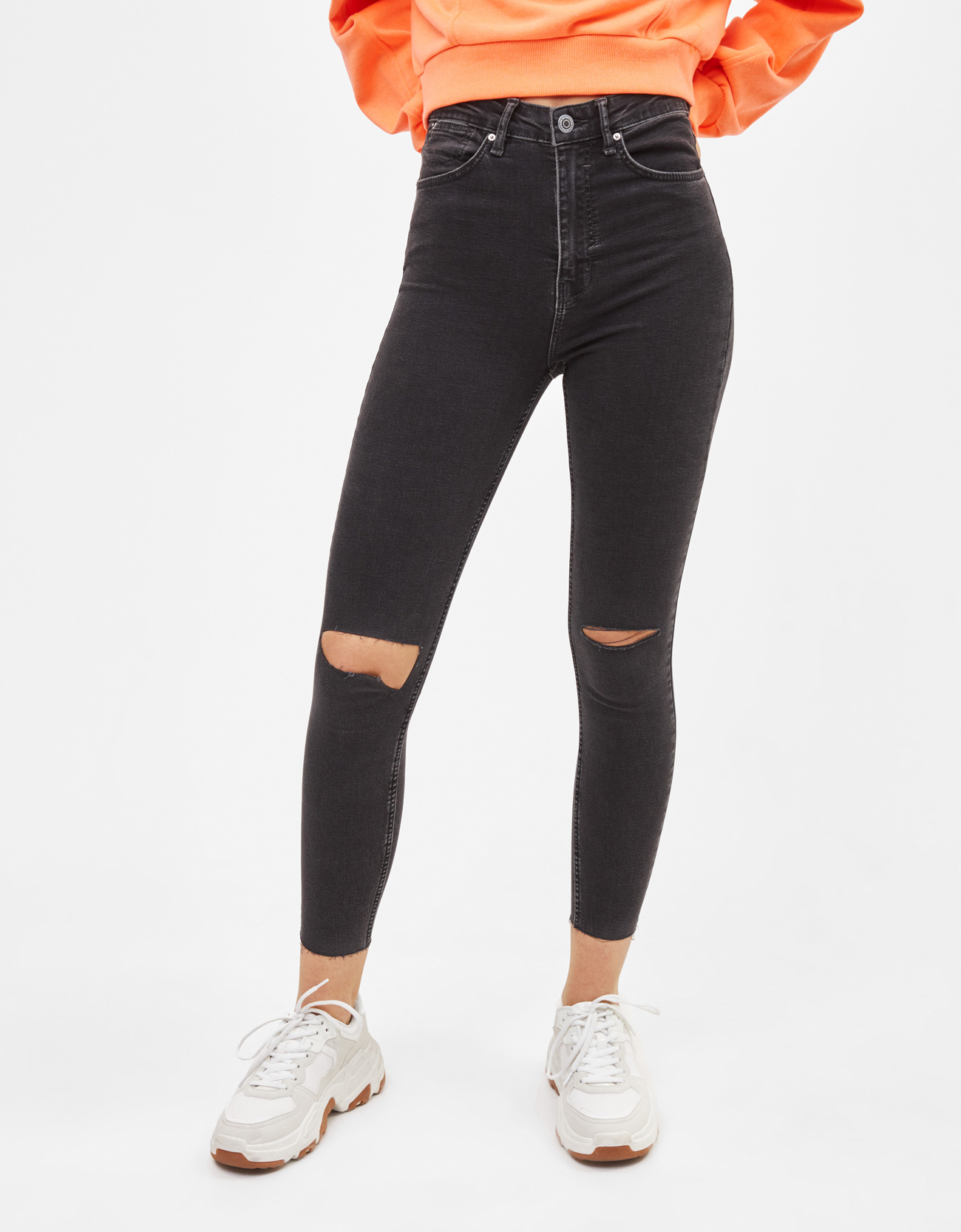 Modalite Bershka Ripped High Rise Pants