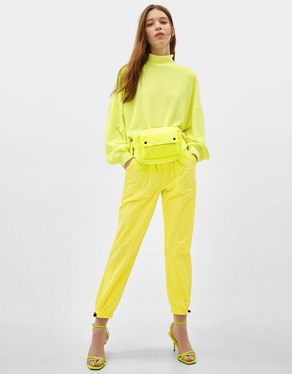 Jersey cropped con cuello perkins
