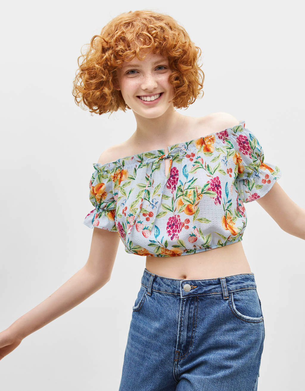 maglia spalle scoperte bershka