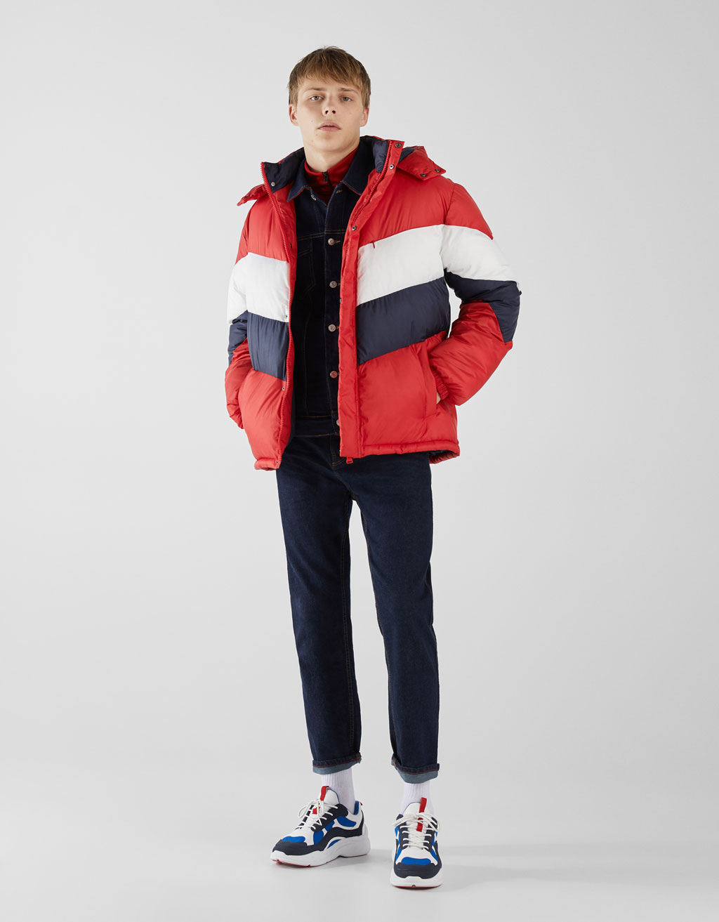 Foyskwto Mpoyfan Me Koykoyla Poy Afaireitai Mpoyfan Bershka Greece