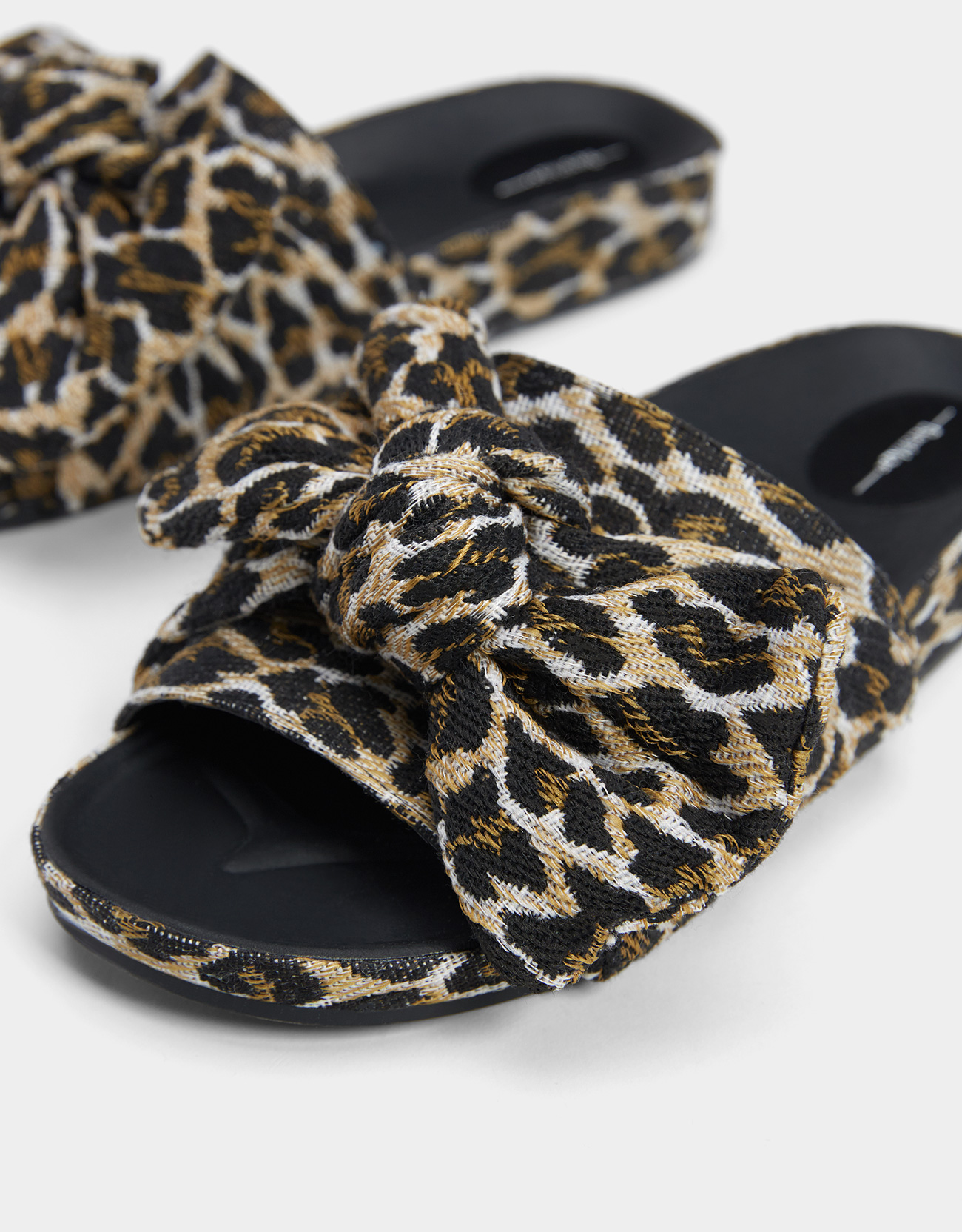 animal print slides