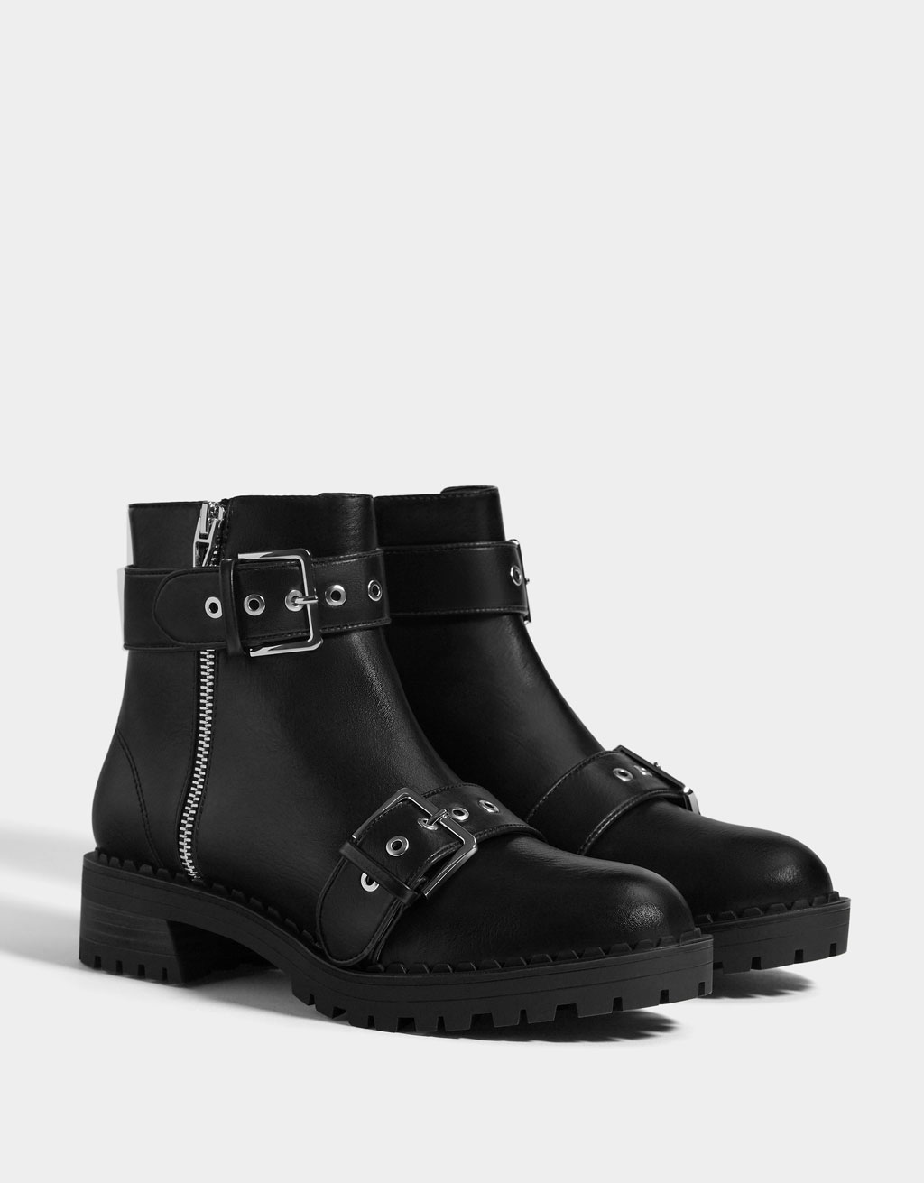 bottines blanches bershka