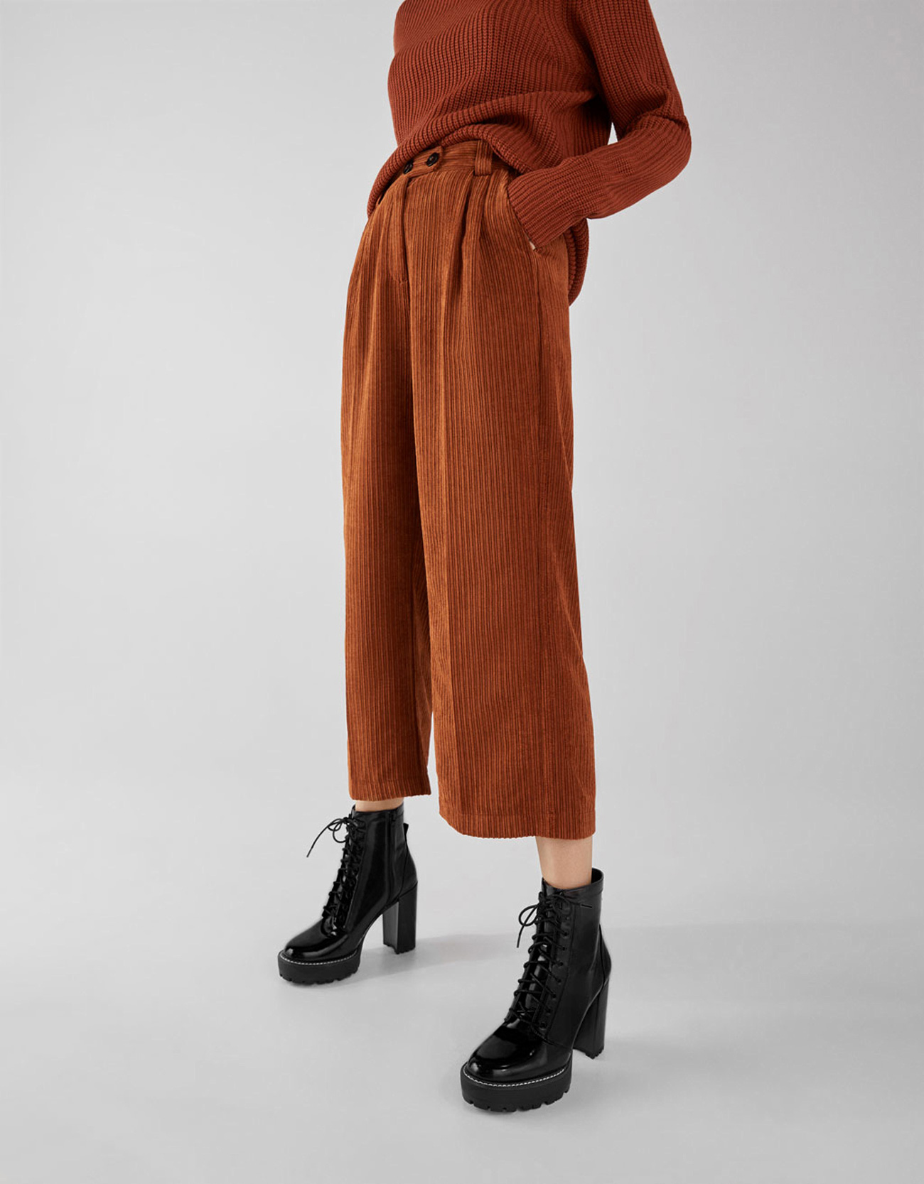 Modalite.net - Bershka - Platform high-heel ankle boots