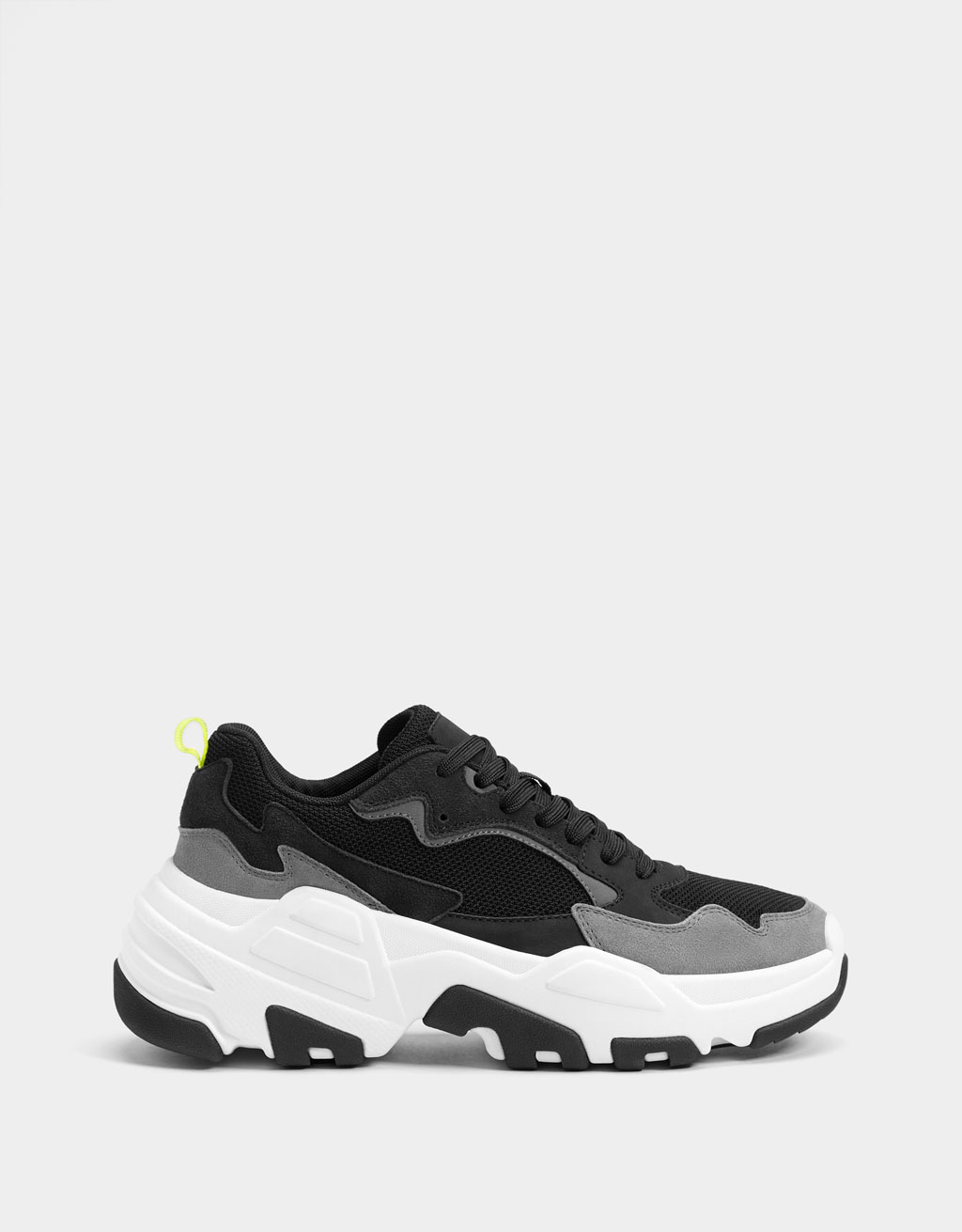 https://static.bershka.net/4/photos2/2019/V/1/2/p/4226/032/040//4226032040_2_4_3.jpg?t=15471348311581