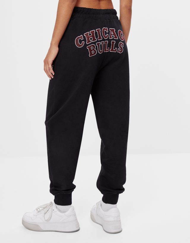 Pantalón jogger NBA - Mujer | Bershka