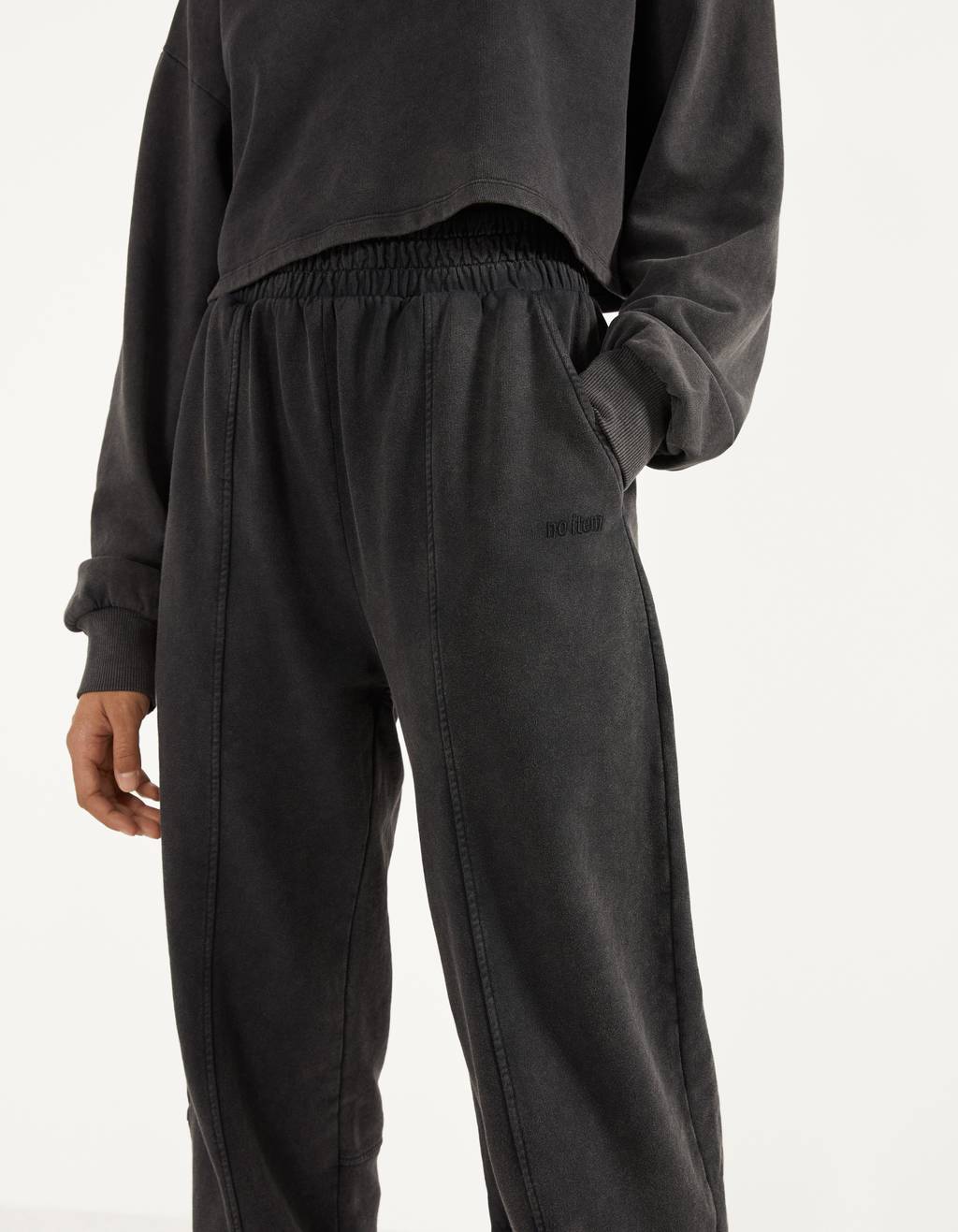 bershka velour jogger