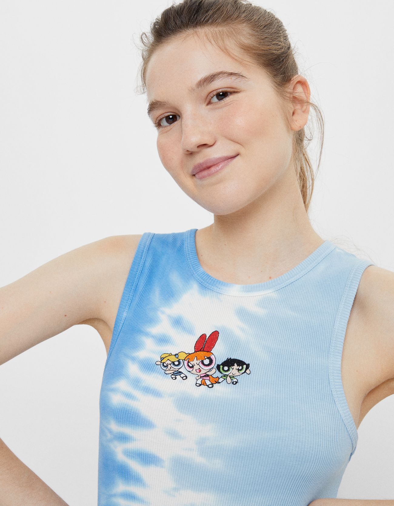 Bershka Batik Powerpuff Girls desenli elbise 2 Bershka Batik Powerpuff Girls desenli elbise 3