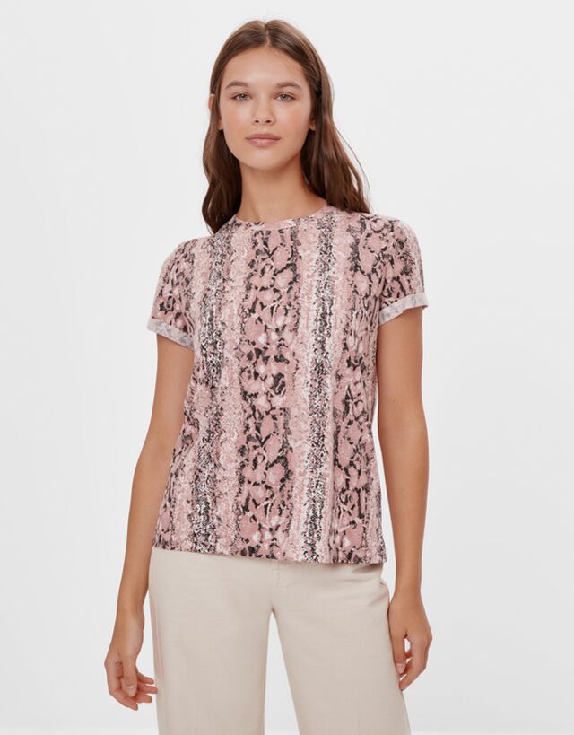 Short sleeve T-shirt - T-shirts and 