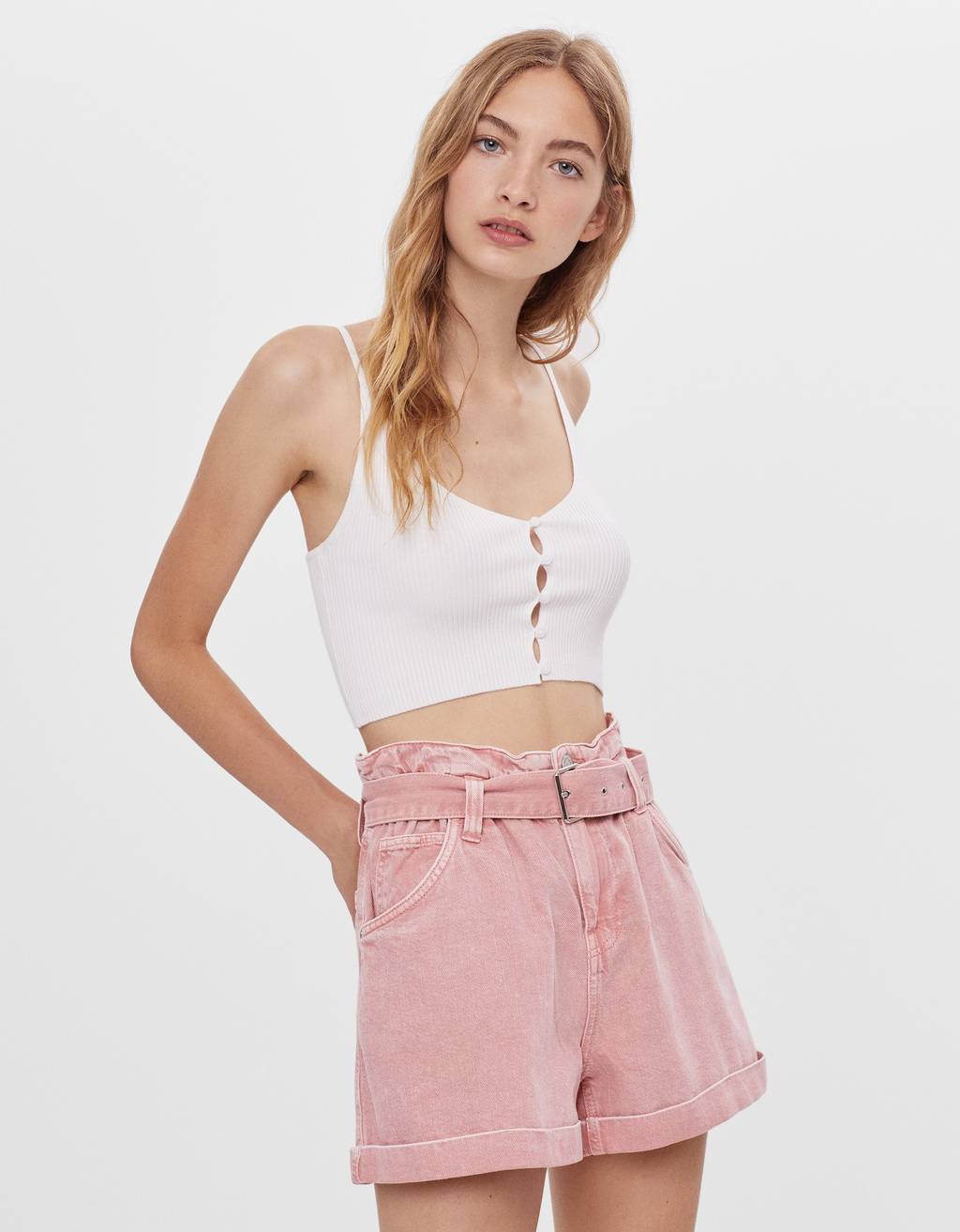Belted paperbag shorts - null - Bershka 