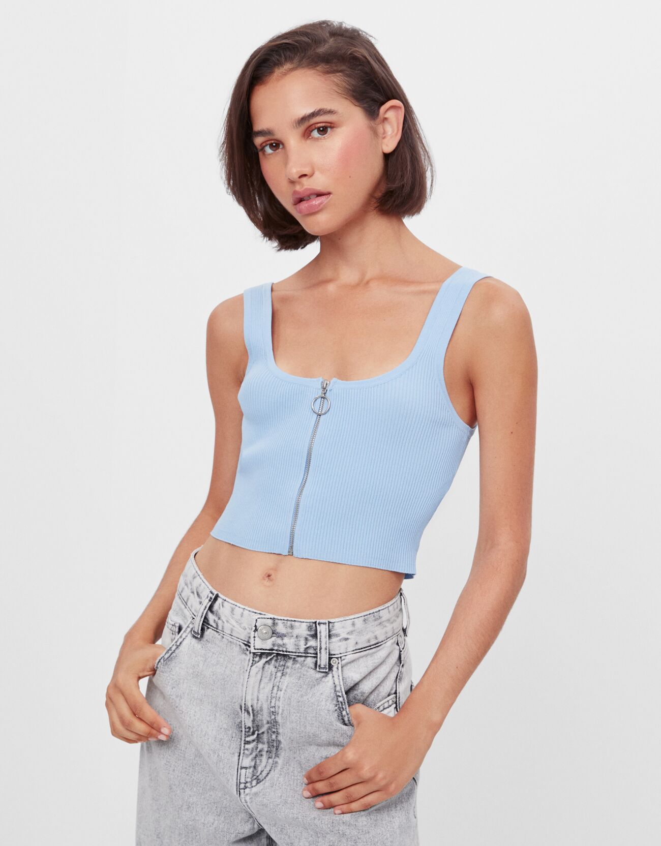 zip front sleeveless top