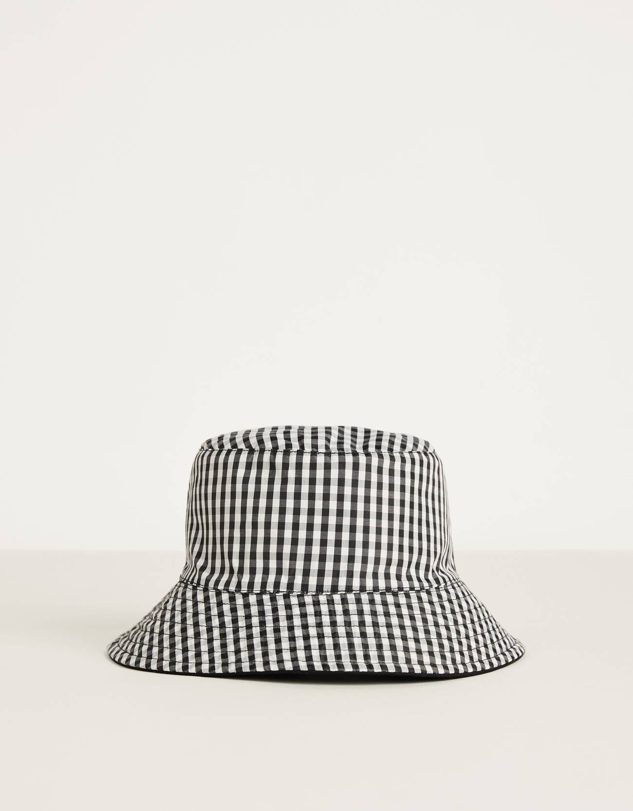 reversible bucket hat