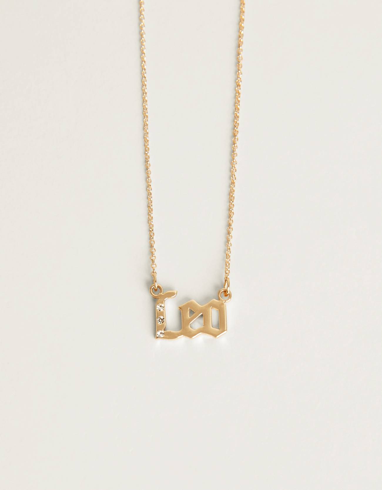 Leo zodiac necklace - Woman | Bershka